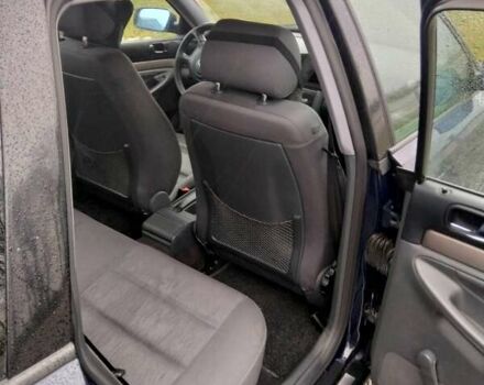 Синий Ауди А4, объемом двигателя 1.6 л и пробегом 248 тыс. км за 5100 $, фото 12 на Automoto.ua