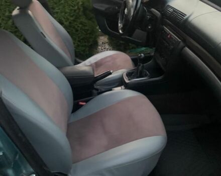 Синий Ауди А4, объемом двигателя 1.9 л и пробегом 300 тыс. км за 4300 $, фото 6 на Automoto.ua