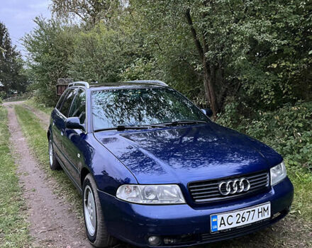 Синий Ауди А4, объемом двигателя 1.78 л и пробегом 250 тыс. км за 3600 $, фото 1 на Automoto.ua