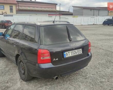 Синий Ауди А4, объемом двигателя 1.6 л и пробегом 268 тыс. км за 3500 $, фото 4 на Automoto.ua