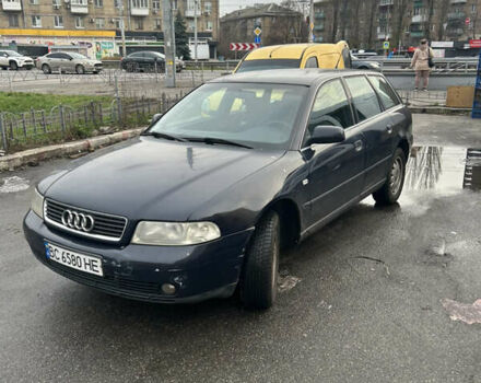 Синій Ауді А4, об'ємом двигуна 2.5 л та пробігом 400 тис. км за 3500 $, фото 2 на Automoto.ua