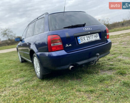 Ауди А4 2001 в Шепетовке на Automoto.ua Синий Ауди А4, объемом двигателя 1.6 л и пробегом 330 тыс. км за 4500 $, фото 2 на Automoto.ua