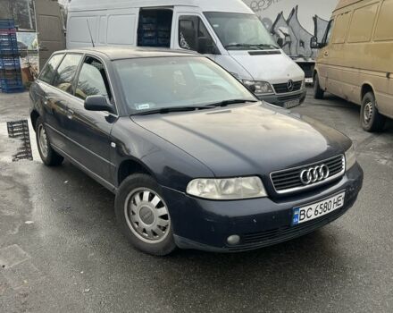 Синий Ауди А4, объемом двигателя 2.5 л и пробегом 400 тыс. км за 3500 $, фото 2 на Automoto.ua