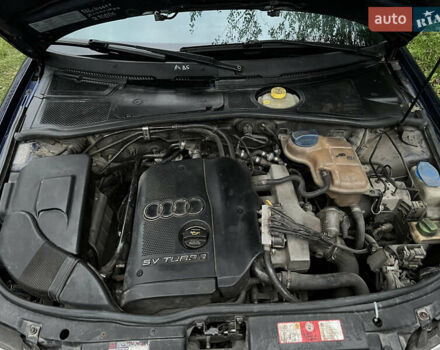 Синий Ауди А4, объемом двигателя 1.78 л и пробегом 250 тыс. км за 3600 $, фото 11 на Automoto.ua