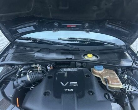 Синій Ауді А4, об'ємом двигуна 2.5 л та пробігом 200 тис. км за 3600 $, фото 13 на Automoto.ua