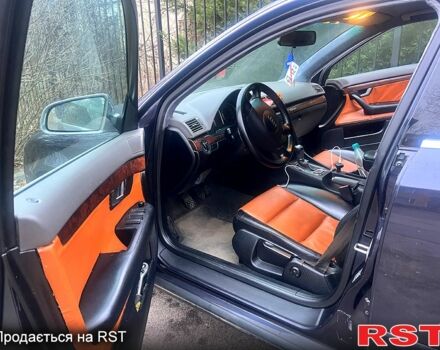 Синий Ауди А4, объемом двигателя 2.5 л и пробегом 398 тыс. км за 6000 $, фото 10 на Automoto.ua
