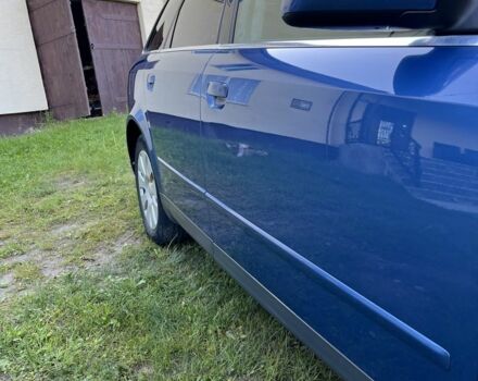 Синий Ауди А4, объемом двигателя 1.8 л и пробегом 308 тыс. км за 4600 $, фото 4 на Automoto.ua