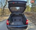 Синій Ауді А4, об'ємом двигуна 1.6 л та пробігом 206 тис. км за 4700 $, фото 12 на Automoto.ua
