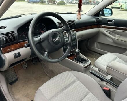 Синий Ауди А4, объемом двигателя 1.9 л и пробегом 253 тыс. км за 1700 $, фото 5 на Automoto.ua