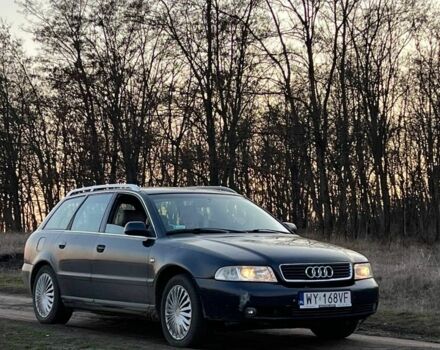 Синий Ауди А4, объемом двигателя 2 л и пробегом 1000 тыс. км за 1900 $, фото 6 на Automoto.ua