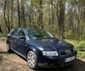 Синий Ауди А4, объемом двигателя 2 л и пробегом 350 тыс. км за 4500 $, фото 1 на Automoto.ua