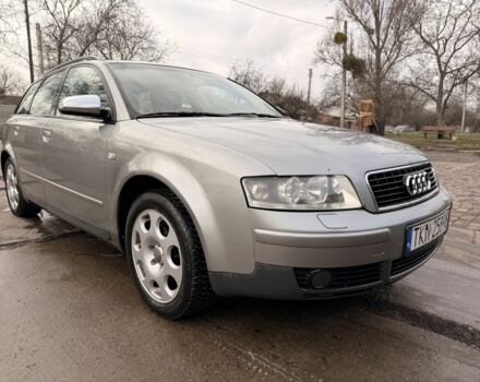 Синий Ауди А4, объемом двигателя 2 л и пробегом 333 тыс. км за 2800 $, фото 4 на Automoto.ua