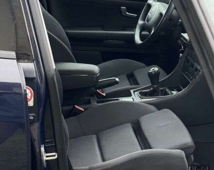 Синій Ауді А4, об'ємом двигуна 2 л та пробігом 202 тис. км за 4300 $, фото 19 на Automoto.ua