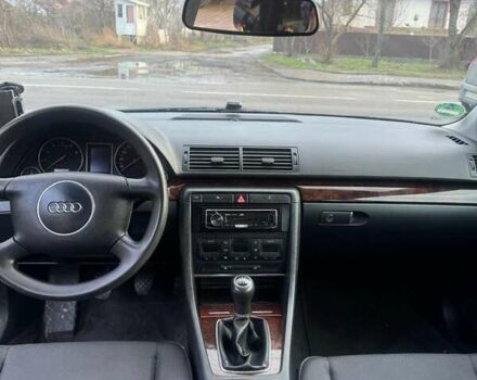 Синий Ауди А4, объемом двигателя 2 л и пробегом 205 тыс. км за 5200 $, фото 7 на Automoto.ua