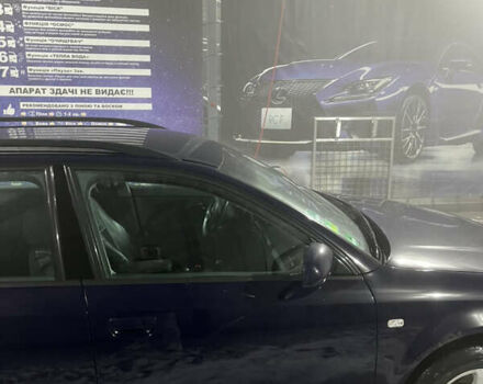 Синий Ауди А4, объемом двигателя 2 л и пробегом 205 тыс. км за 4000 $, фото 2 на Automoto.ua