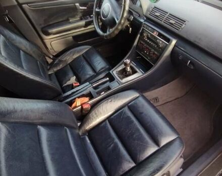 Синий Ауди А4, объемом двигателя 2.5 л и пробегом 340 тыс. км за 2900 $, фото 5 на Automoto.ua