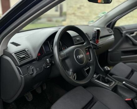 Синій Ауді А4, об'ємом двигуна 2 л та пробігом 202 тис. км за 4300 $, фото 14 на Automoto.ua