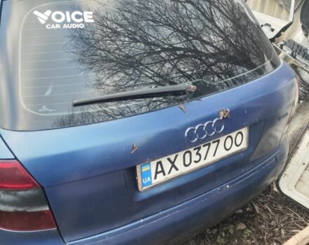Синий Ауди А4, объемом двигателя 2.5 л и пробегом 427 тыс. км за 3700 $, фото 10 на Automoto.ua