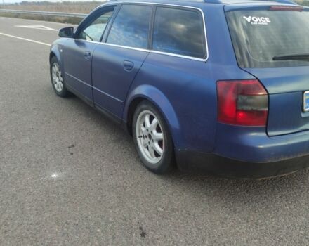 Синий Ауди А4, объемом двигателя 2.5 л и пробегом 427 тыс. км за 3700 $, фото 5 на Automoto.ua