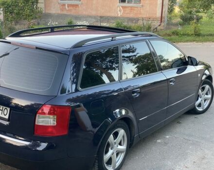 Синій Ауді А4, об'ємом двигуна 2 л та пробігом 301 тис. км за 4600 $, фото 4 на Automoto.ua