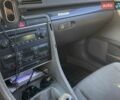 Синий Ауди А4, объемом двигателя 2.5 л и пробегом 310 тыс. км за 4400 $, фото 10 на Automoto.ua