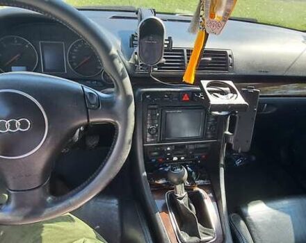 Синий Ауди А4, объемом двигателя 2.5 л и пробегом 236 тыс. км за 4700 $, фото 5 на Automoto.ua