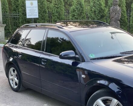 Синій Ауді А4, об'ємом двигуна 2 л та пробігом 301 тис. км за 4600 $, фото 2 на Automoto.ua
