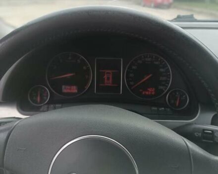 Синій Ауді А4, об'ємом двигуна 1.98 л та пробігом 276 тис. км за 4800 $, фото 25 на Automoto.ua