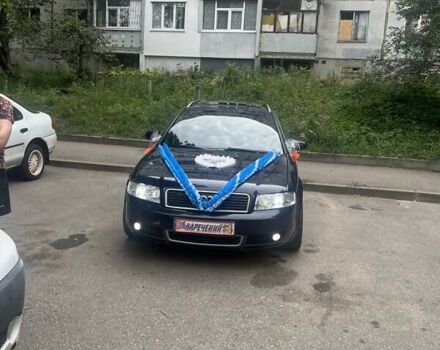 Синий Ауди А4, объемом двигателя 2.5 л и пробегом 380 тыс. км за 5500 $, фото 1 на Automoto.ua