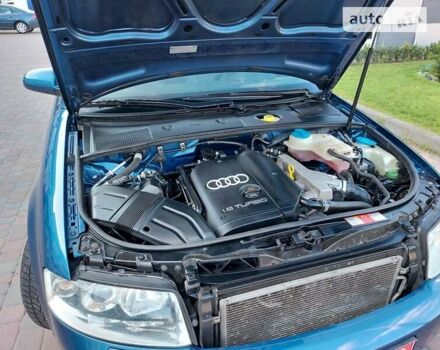 Синій Ауді А4, об'ємом двигуна 1.8 л та пробігом 195 тис. км за 5800 $, фото 82 на Automoto.ua