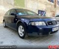 Синий Ауди А4, объемом двигателя 2 л и пробегом 309 тыс. км за 5000 $, фото 1 на Automoto.ua