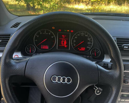 Синий Ауди А4, объемом двигателя 1.8 л и пробегом 265 тыс. км за 5900 $, фото 11 на Automoto.ua