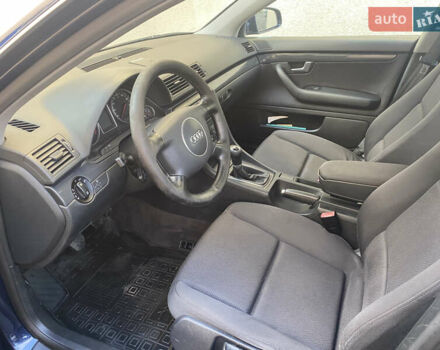 Синий Ауди А4, объемом двигателя 1.9 л и пробегом 370 тыс. км за 4900 $, фото 2 на Automoto.ua