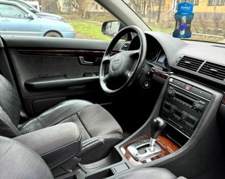 Синий Ауди А4, объемом двигателя 2 л и пробегом 157 тыс. км за 6500 $, фото 3 на Automoto.ua