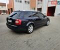 Синий Ауди А4, объемом двигателя 2.5 л и пробегом 250 тыс. км за 4250 $, фото 5 на Automoto.ua