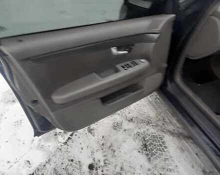 Синий Ауди А4, объемом двигателя 2.5 л и пробегом 270 тыс. км за 5300 $, фото 10 на Automoto.ua