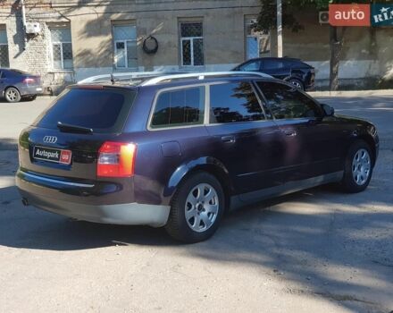 Синій Ауді А4, об'ємом двигуна 2 л та пробігом 250 тис. км за 5490 $, фото 4 на Automoto.ua