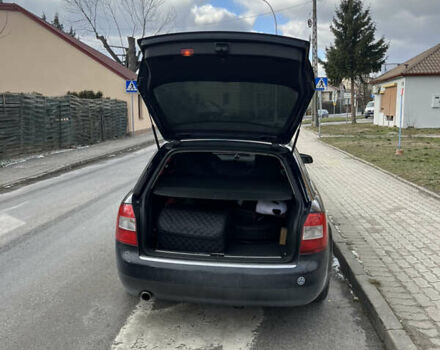 Синий Ауди А4, объемом двигателя 1.6 л и пробегом 324 тыс. км за 5100 $, фото 5 на Automoto.ua