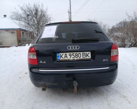 Синий Ауди А4, объемом двигателя 2 л и пробегом 333 тыс. км за 4900 $, фото 1 на Automoto.ua
