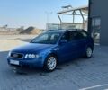 Синий Ауди А4, объемом двигателя 2.5 л и пробегом 325 тыс. км за 5000 $, фото 1 на Automoto.ua