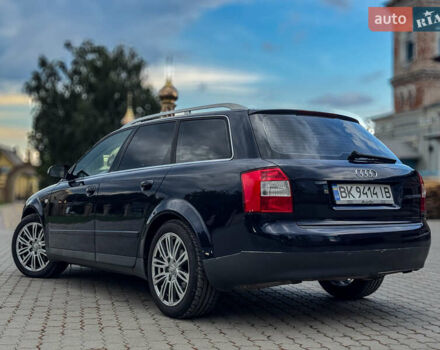 Синий Ауди А4, объемом двигателя 2.5 л и пробегом 335 тыс. км за 5950 $, фото 15 на Automoto.ua