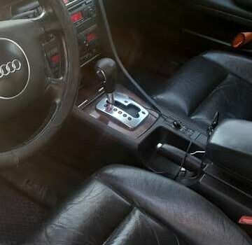 Синій Ауді А4, об'ємом двигуна 2.5 л та пробігом 320 тис. км за 4999 $, фото 4 на Automoto.ua