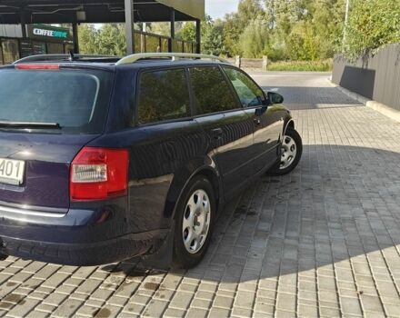 Синий Ауди А4, объемом двигателя 1.9 л и пробегом 450 тыс. км за 2400 $, фото 5 на Automoto.ua