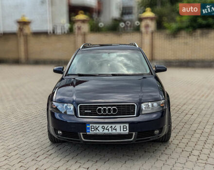 Синий Ауди А4, объемом двигателя 2.5 л и пробегом 335 тыс. км за 5950 $, фото 7 на Automoto.ua