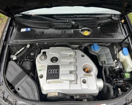 Синий Ауди А4, объемом двигателя 1.9 л и пробегом 300 тыс. км за 2500 $, фото 6 на Automoto.ua