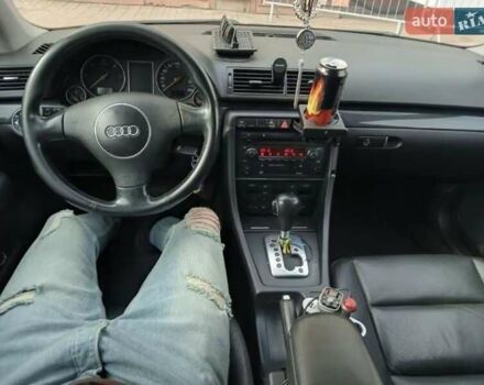 Ауді А4 2004 у Києві на Automoto.ua Синій Ауді А4, об'ємом двигуна 2.5 л та пробігом 385 тис. км за 4700 $, фото 4 на Automoto.ua