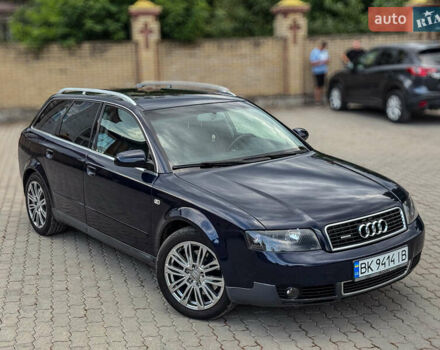 Синий Ауди А4, объемом двигателя 2.5 л и пробегом 335 тыс. км за 5950 $, фото 2 на Automoto.ua