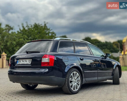 Синий Ауди А4, объемом двигателя 2.5 л и пробегом 335 тыс. км за 5950 $, фото 9 на Automoto.ua
