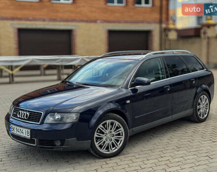 Синий Ауди А4, объемом двигателя 2.5 л и пробегом 335 тыс. км за 5950 $, фото 4 на Automoto.ua