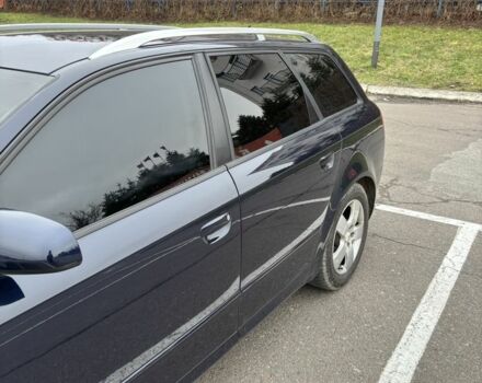 Синій Ауді А4, об'ємом двигуна 2 л та пробігом 296 тис. км за 6500 $, фото 2 на Automoto.ua